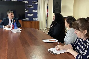 Сцену в Кувандыке ждет обновление